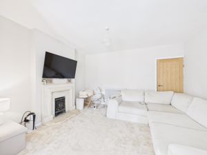 Lounge- click for photo gallery